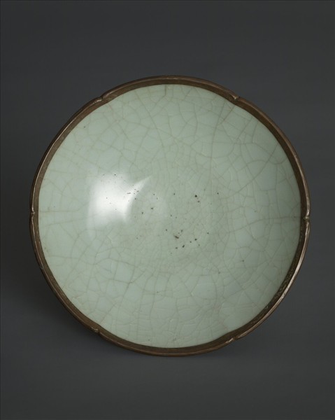 官窯 青瓷葵口碗