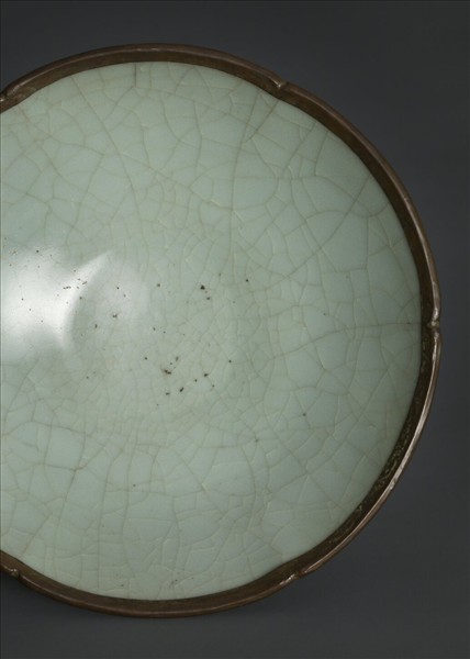 官窯 青瓷葵口碗