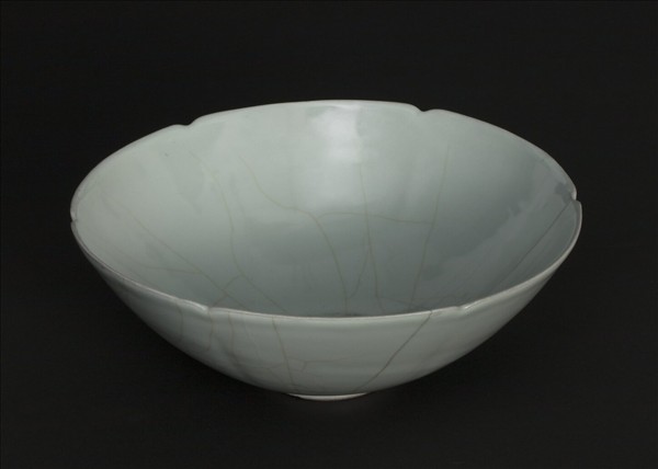 官窯 青瓷葵口碗