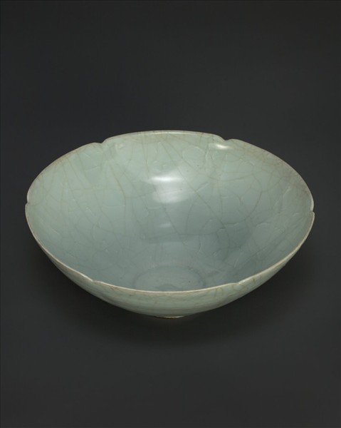 官窯 青瓷葵口碗