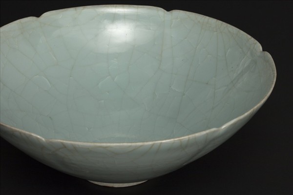 官窯 青瓷葵口碗