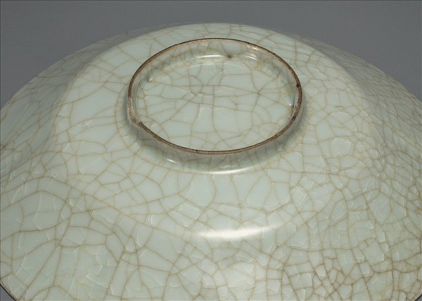 官窯 青瓷葵口盤