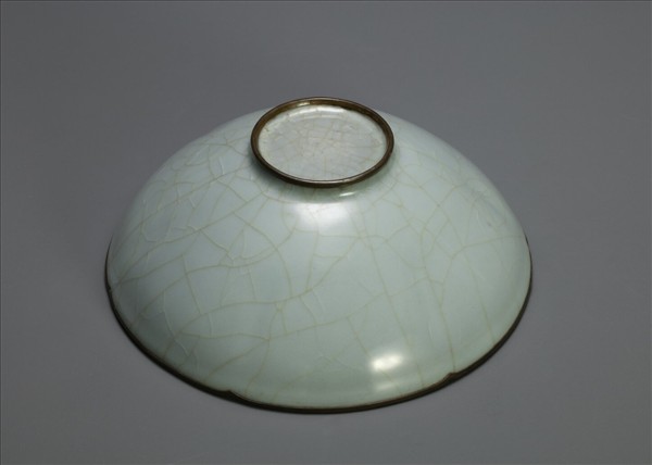 官窯 青瓷葵口碗