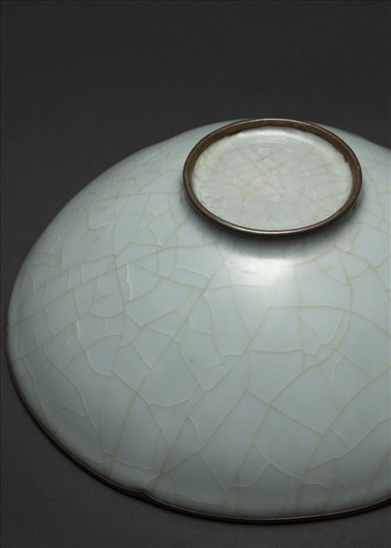 官窯 青瓷葵口碗