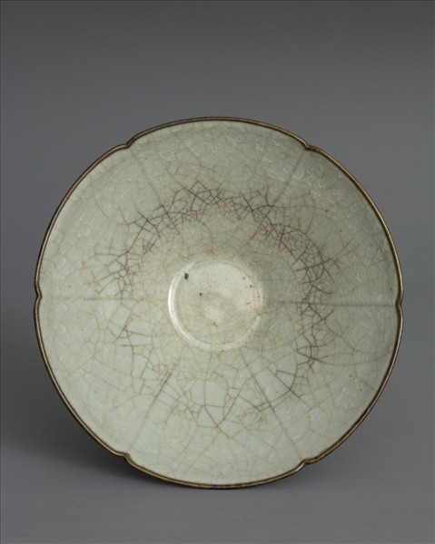 官窯 青瓷葵口碗