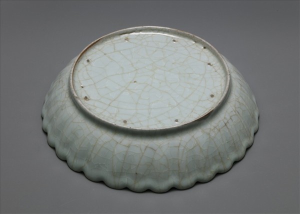 官窯 青瓷菊花式盤