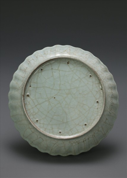 官窯 青瓷菊花式盤