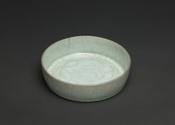 官窯 青瓷印花龍紋洗