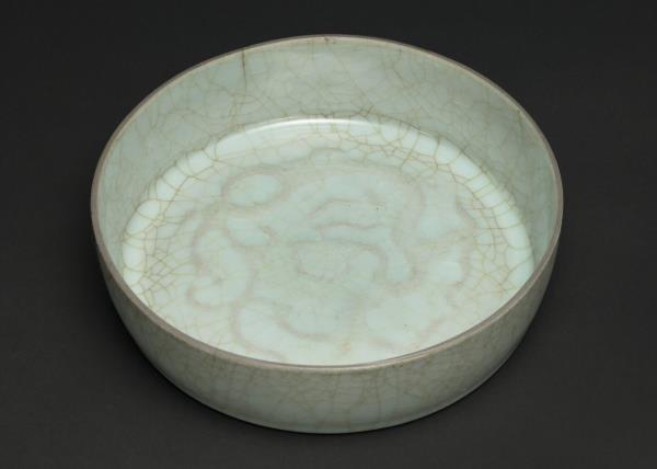 官窯 青瓷印花龍紋洗