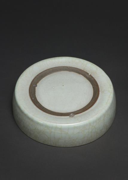 官窯 青瓷印花龍紋洗