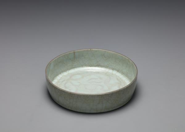 官窯 青瓷印花龍紋洗