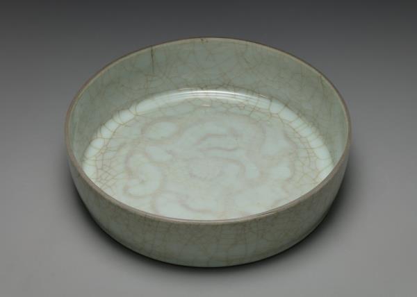 官窯 青瓷印花龍紋洗