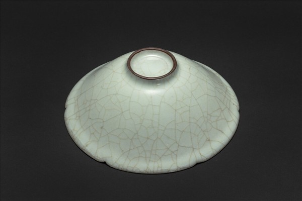 官窯 青瓷葵口碗