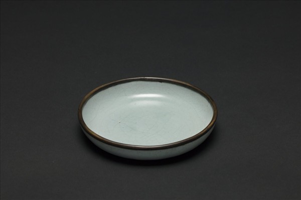 汝窯 青瓷洗 「奉華」銘