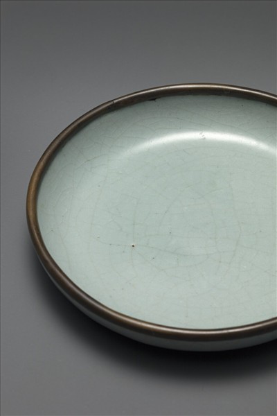 汝窯 青瓷洗 「奉華」銘