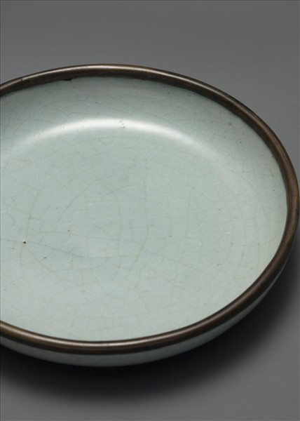 汝窯 青瓷洗 「奉華」銘