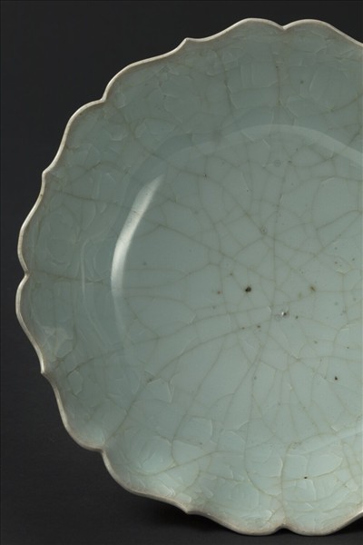 官窯 青瓷菱花式洗