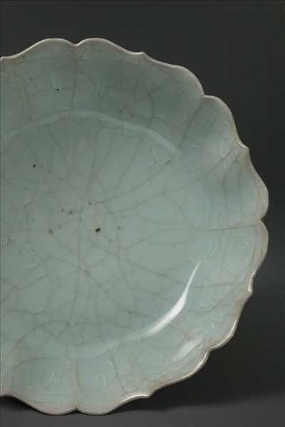 官窯 青瓷菱花式洗