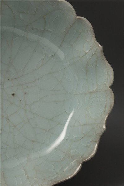 官窯 青瓷菱花式洗