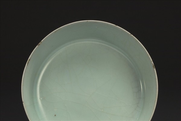 官窯 青瓷圓洗(「正庵」銘)