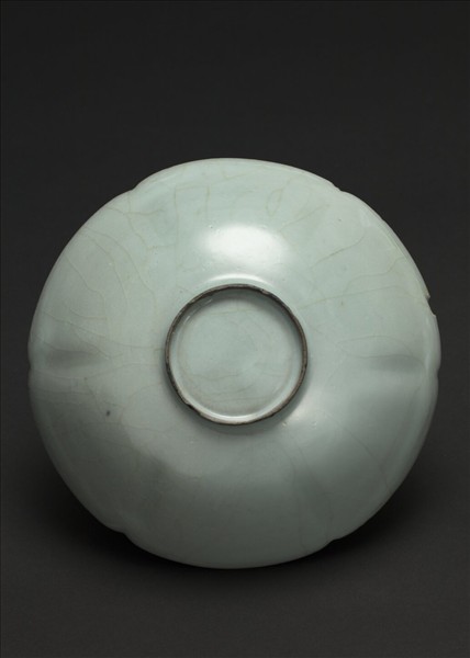 官窯 青瓷葵口碗