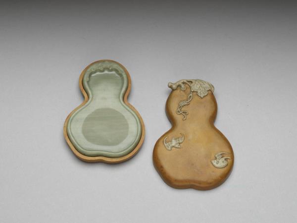 松花石蒲蘆式硯