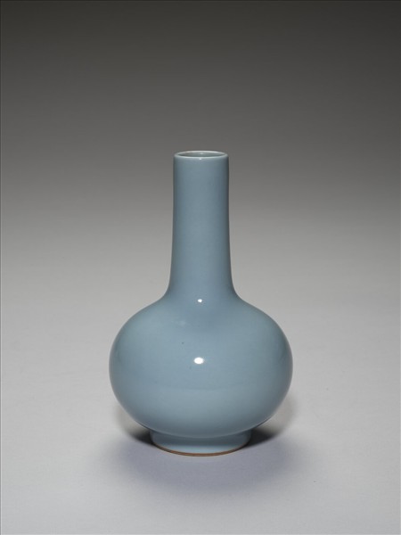 青瓷長頸瓶