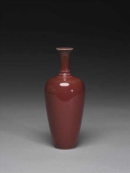霽紅釉柳葉瓶
