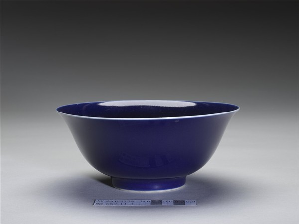 霽青釉碗