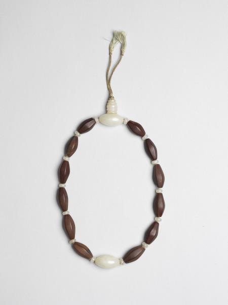 清 果核手串（十八子）