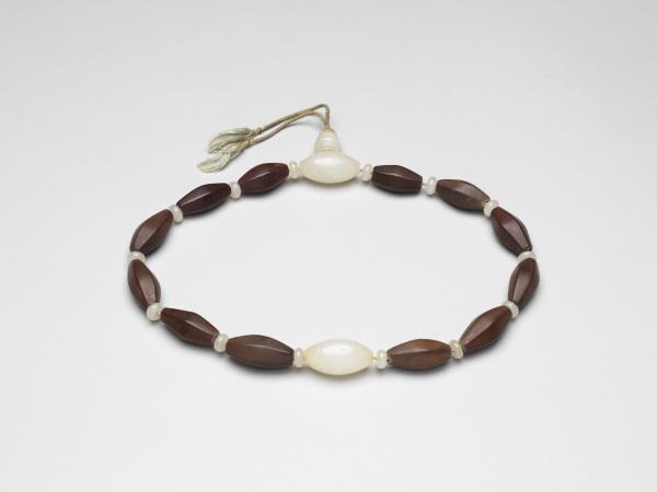 清 果核手串（十八子）