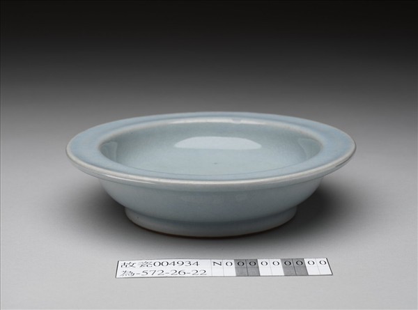 天藍釉盆托