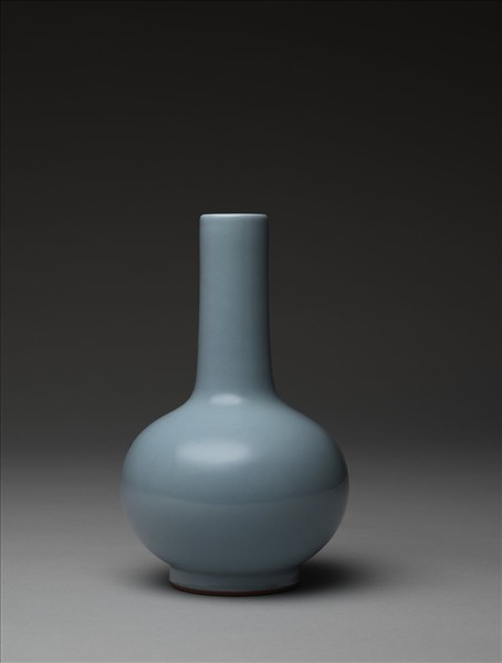 青瓷長頸瓶