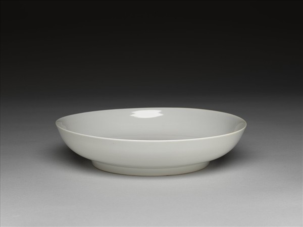 甜白釉盤