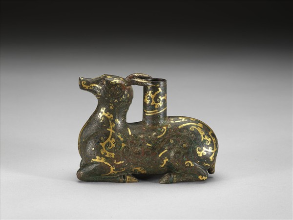 錯金銀銅鹿形表座