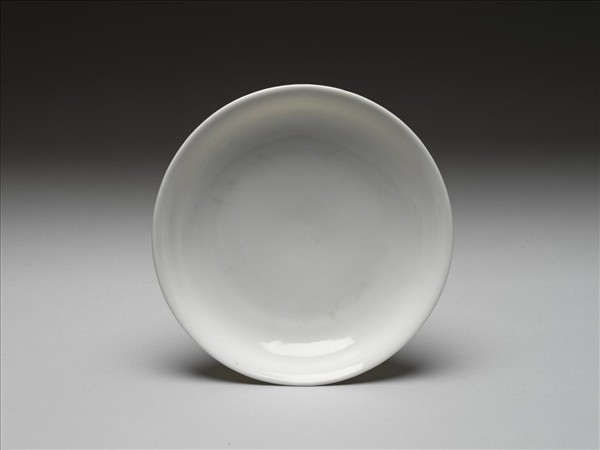 白瓷碟