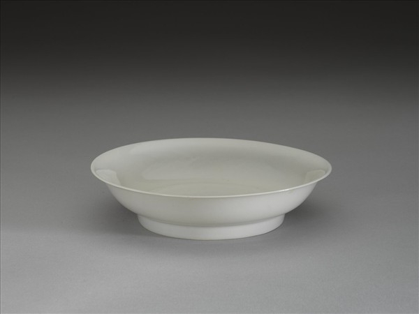 白瓷碟
