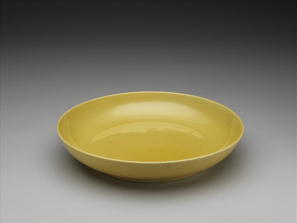 黃釉盤