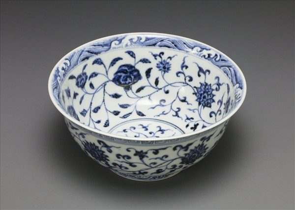 青花蓮紋碗