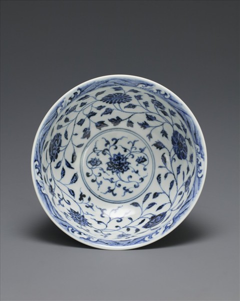 青花蓮紋碗