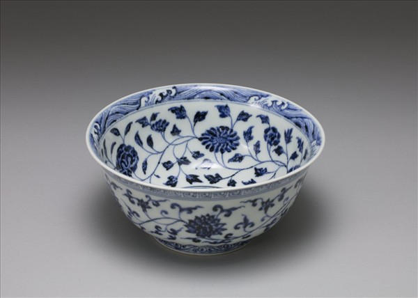 青花蓮紋碗