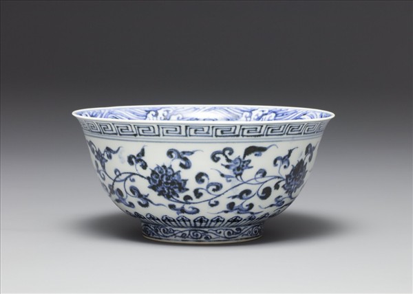 青花蓮紋碗