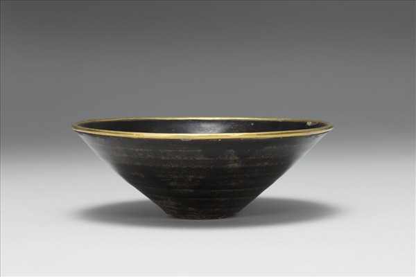 吉州窯 烏金釉葉紋碗