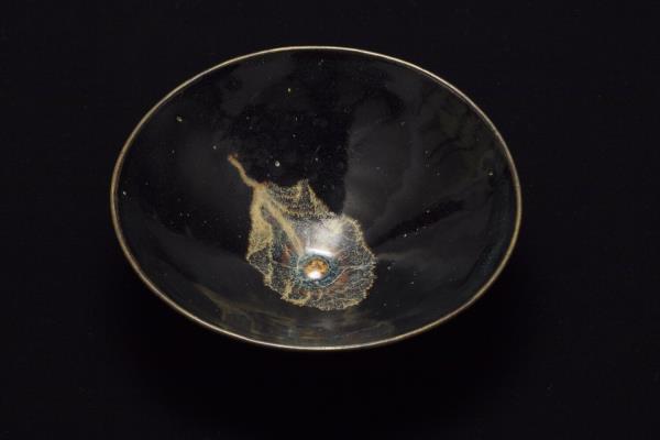 吉州窯 烏金釉葉紋碗