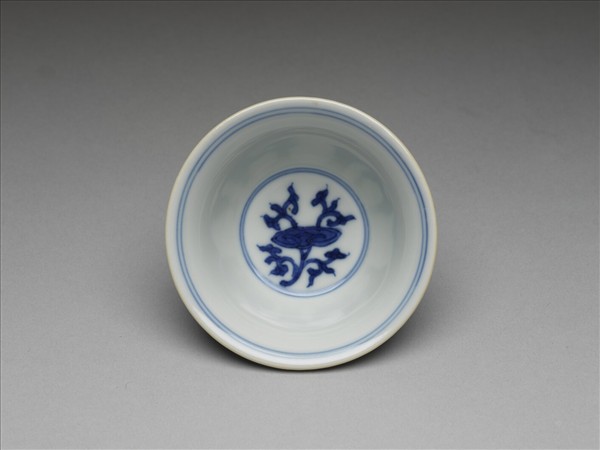 青花八卦紋套杯