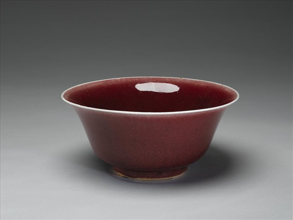 霽紅釉碗