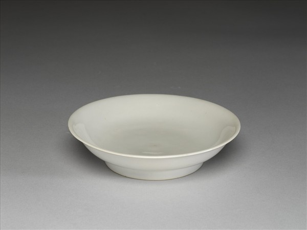 甜白釉碟