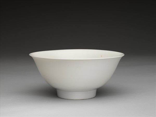 甜白釉碗