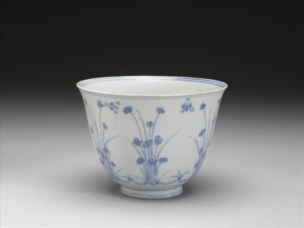 青花蓮塘鴛鴦紋仰鐘式碗