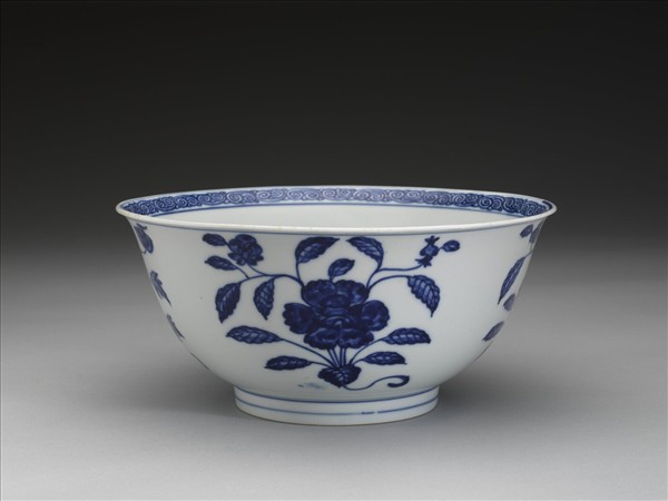 青花花果紋碗
